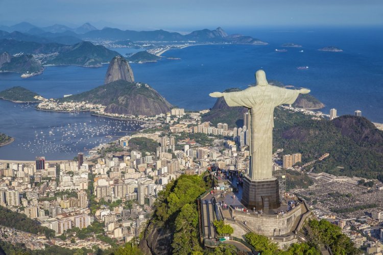 Le Christ Rédempteur, Rio de Janeiro - © marchello 74 - Shutterstock.com