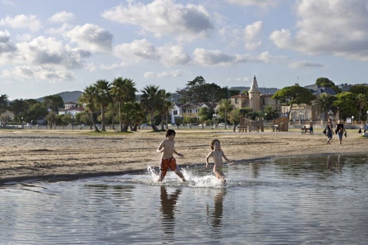 Coma-ruga (El Vendrell)-Estanque y río - © Joan Capdevila