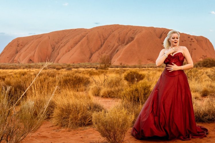 Opera at Uluru - © Voyages