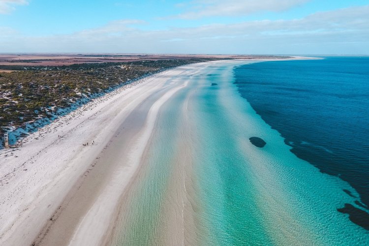 Port Hughes - © Harry and Jordan Vick