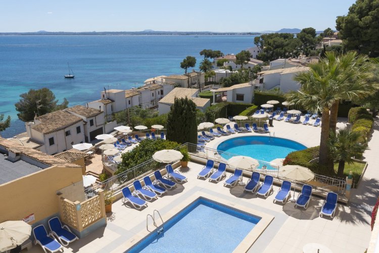 Les piscines du HSM President - © Hotels Saint Michel