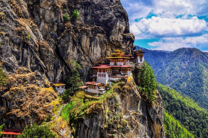 vietravel tour bhutan