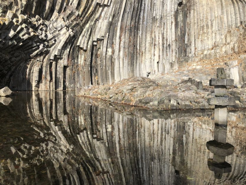 Genbudo Cave - © Elena E.M