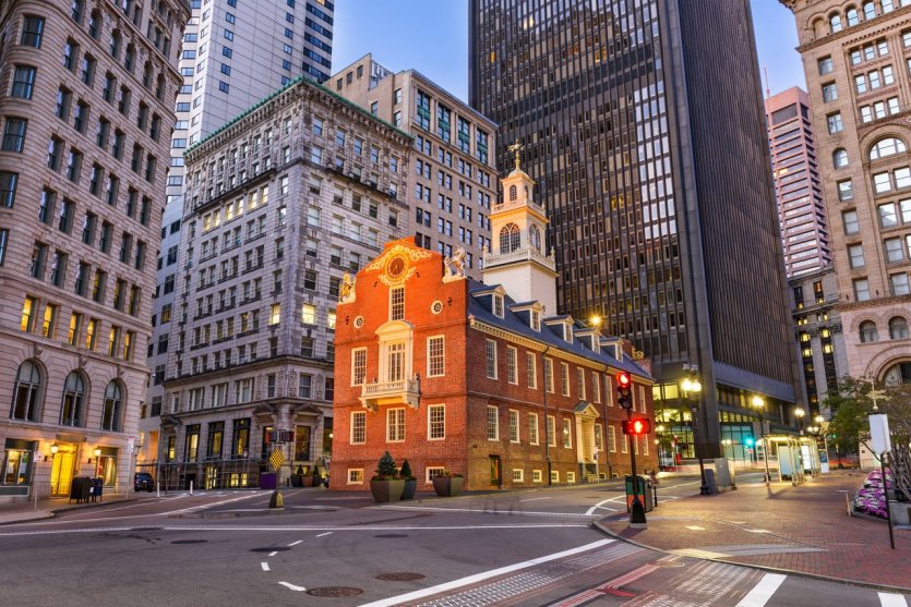 historic homes to visit in boston