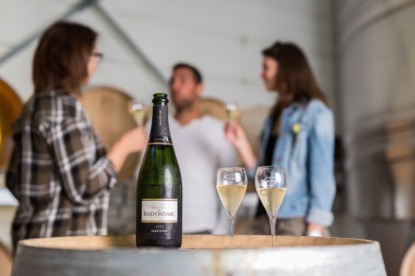 Dégustation - © Champagne De Barfontarc