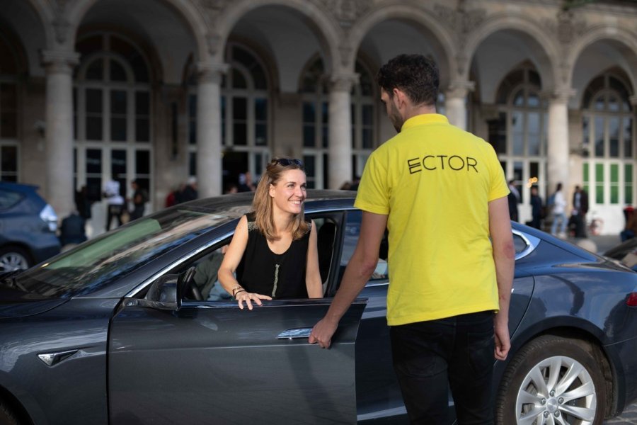 Le voiturier : la solution innovante pour se rendre à la gare ou l'aéroport et s'y garer