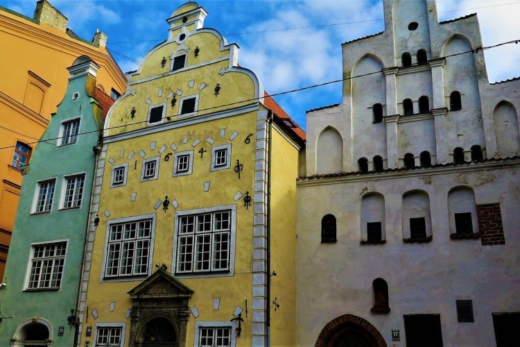 Riga maison des trois frères - © RTA EAST WEST