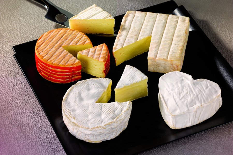 Escapade à Livarot à la découverte du Pays d'Auge et de ses fromages normands AOP