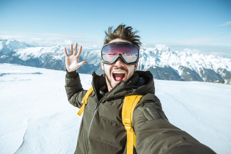 Equipement ski homme - © (c)DavideAngelini - shutterstock