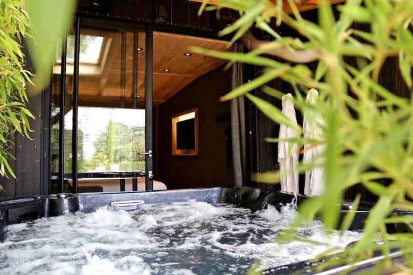 Cube Massages & Spa Vinésime - © Domaine des Prés Verts