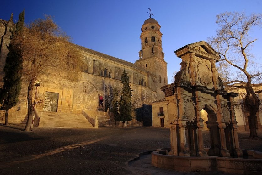 Plaza Santa María. Baeza - © DR