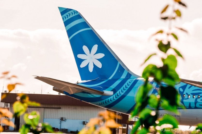 - © Air Tahiti Nui