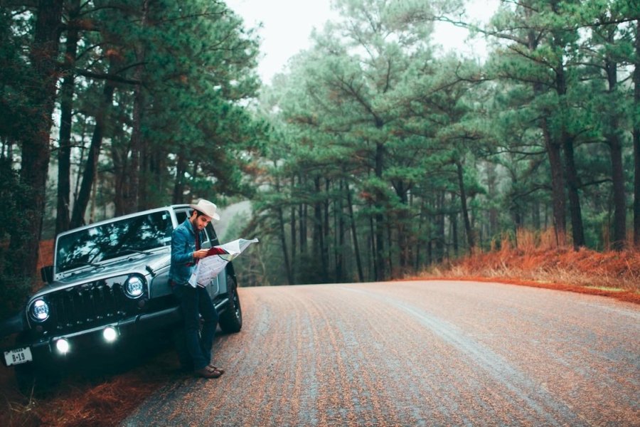 Quelles garanties d'assurance auto souscrire avant un départ en vacances ?