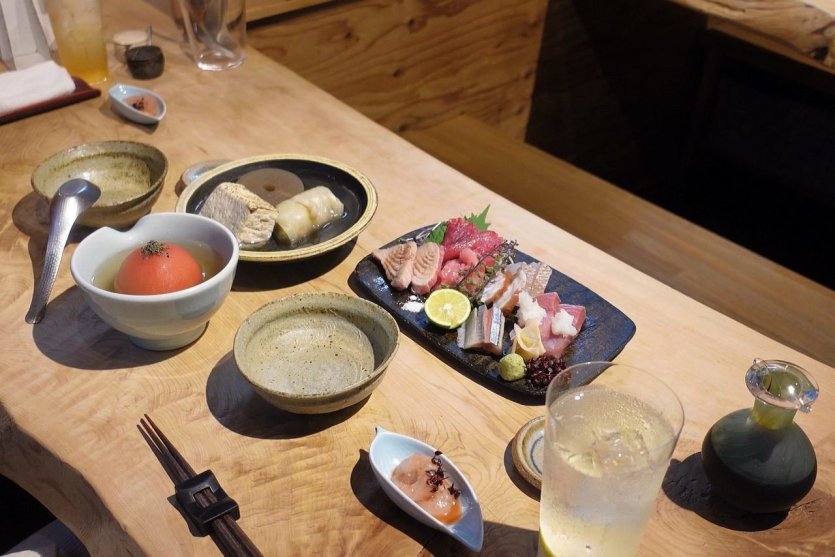 Restaurant Nimousaku - © Aki Hiroyama