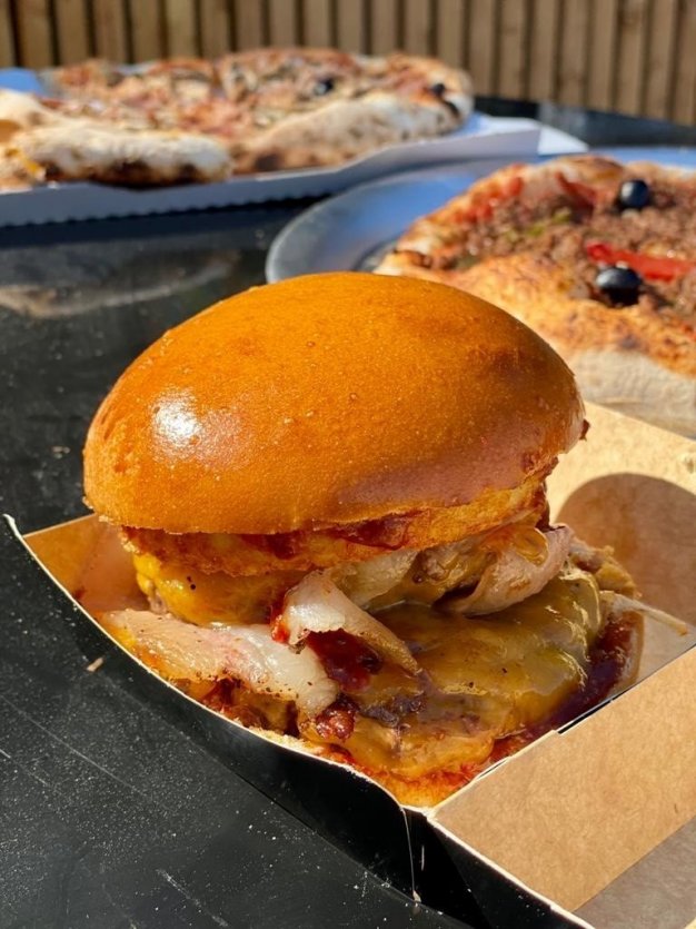 Retrouvez différents mets avec des produits frais. - © Food Park Marseille