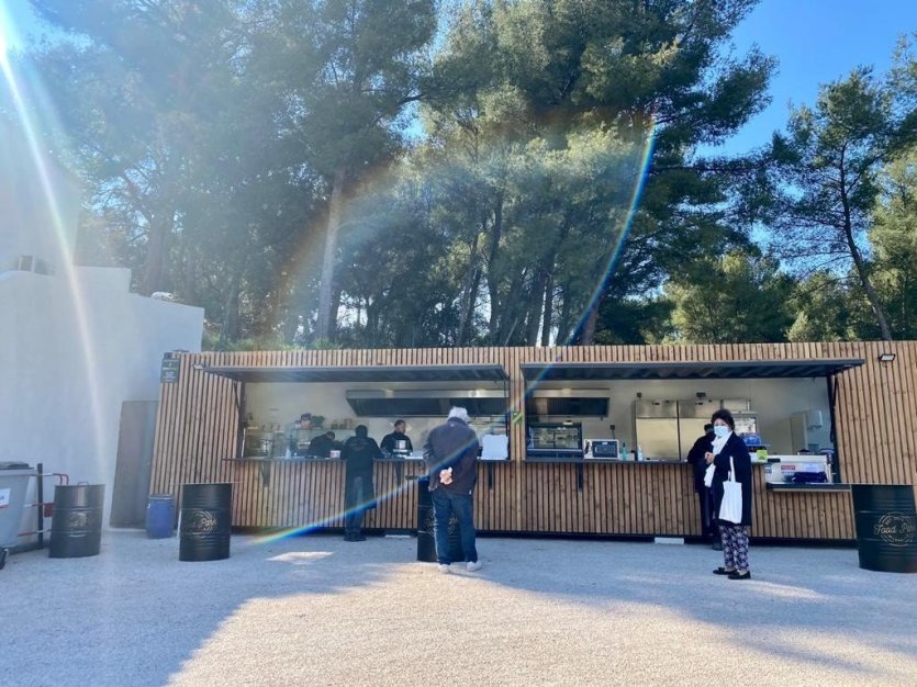 Le Food Park à retrouver au 15 avenue Alfred Blachère - © Food Park Marseille