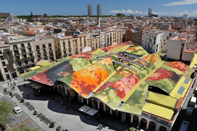 - © Turisme de Barcelona