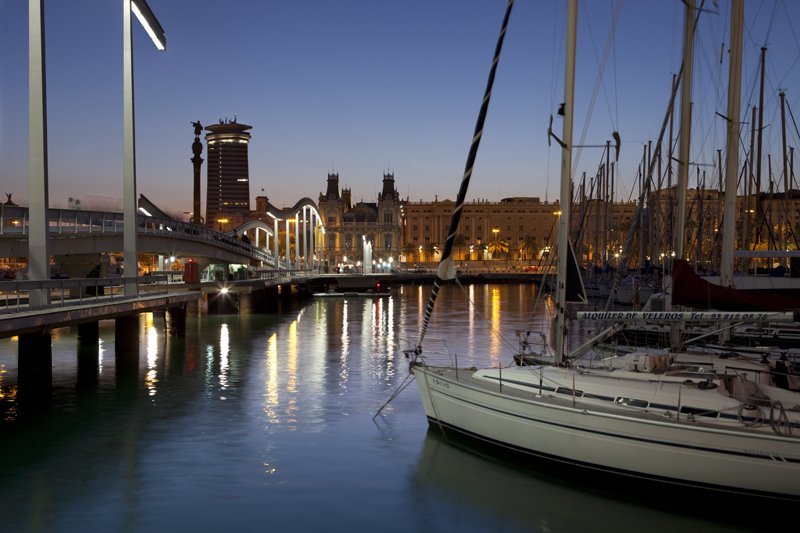 - © Turisme de Barcelona