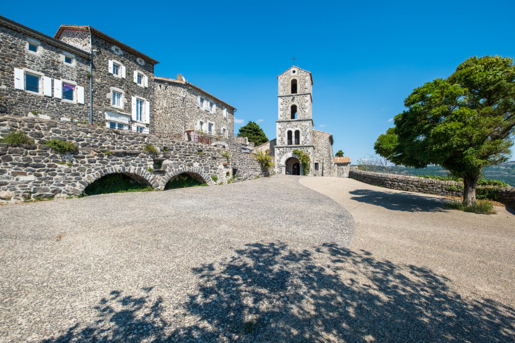 Village de Saint-Laurent-Sous-Coiron en Ardèche 