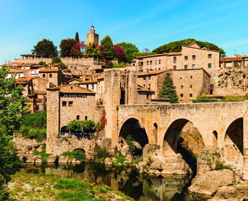 Besalú - © Eduard Sánchez Ribot