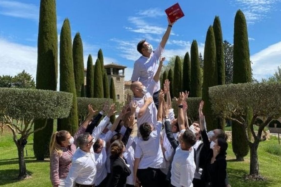 Le Jardin de Berne remporte le grand prix d'or des Trophées de l'Oenotourisme