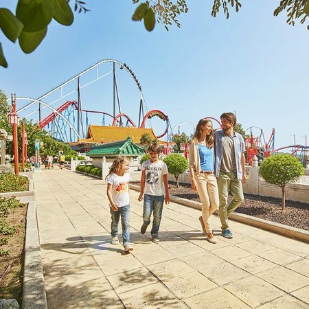 - © PortAventura World