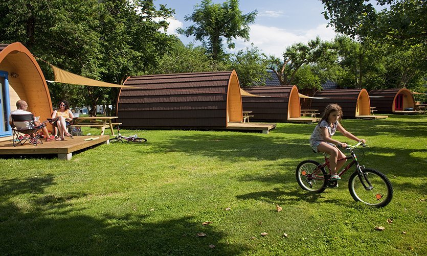 Camping dans les Pyrénées de Catalogne - © Patronat de Turisme Terres de Lleida