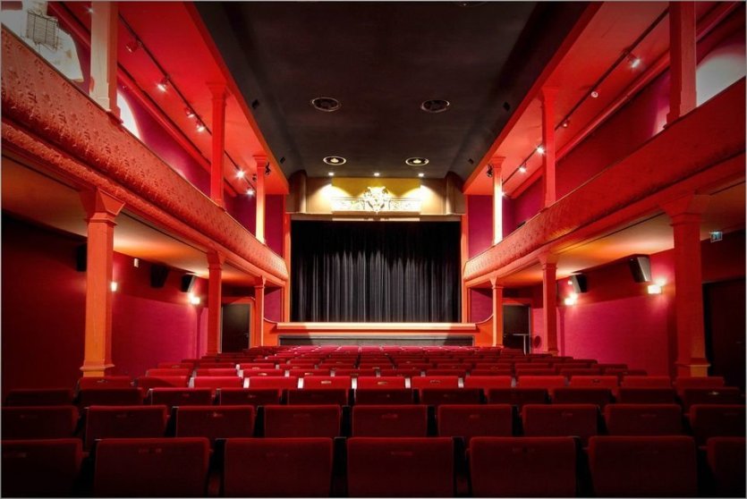 - © Eden Théâtre