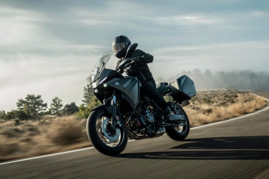 Road trip à moto sur les routes de Normandie