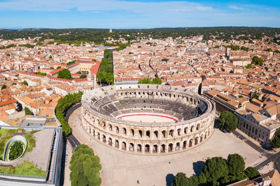 Vue sur la ville de Nîmes.