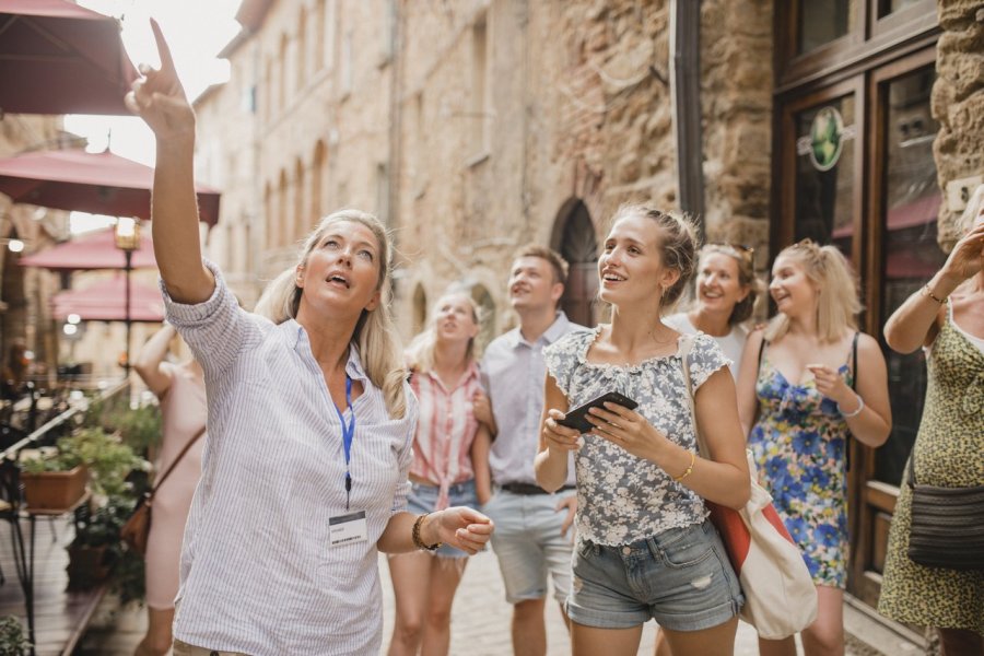 Les professions du tourisme : une filière diversifiée