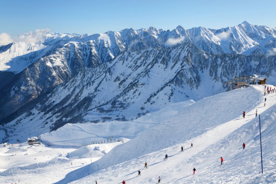 Cauterets, village historique, ski et nature grandiose