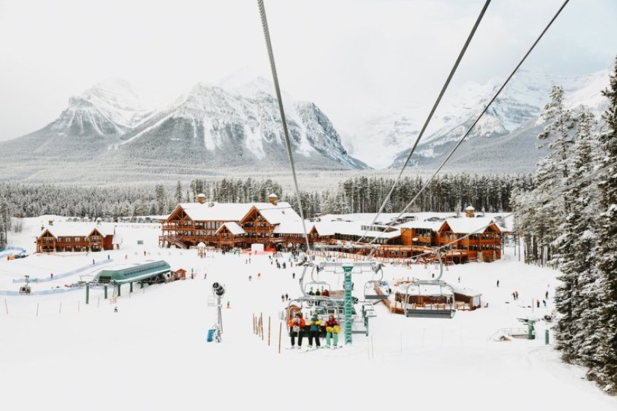 10 expériences incontournables à vivre en Alberta en hiver en 2025