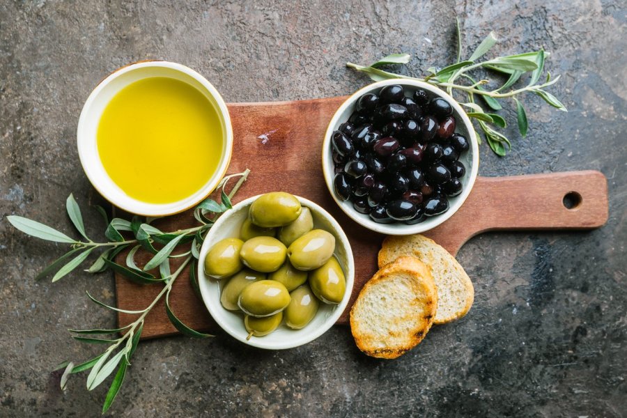 Séjour en Croatie : les expériences culinaires incontournables en Dalmatie centrale