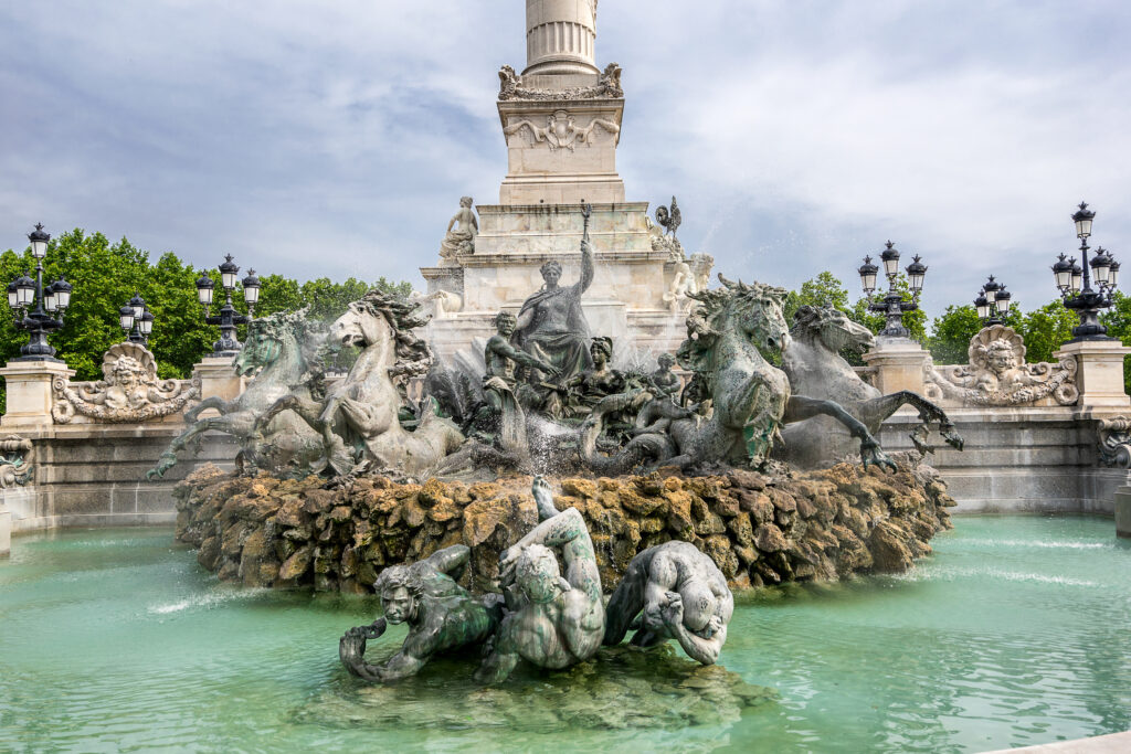 Place des Quinconces , Bordeaux