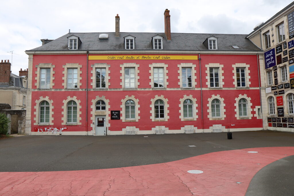 La fondation du doute