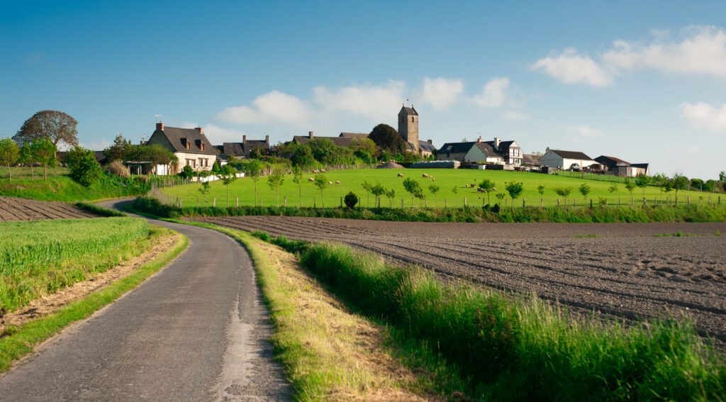 Petit village francais en Normandie - France
