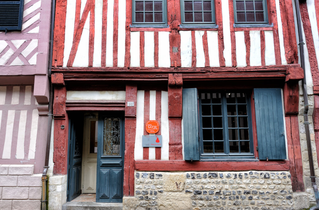  La Maison Erik Satie, Honfleur