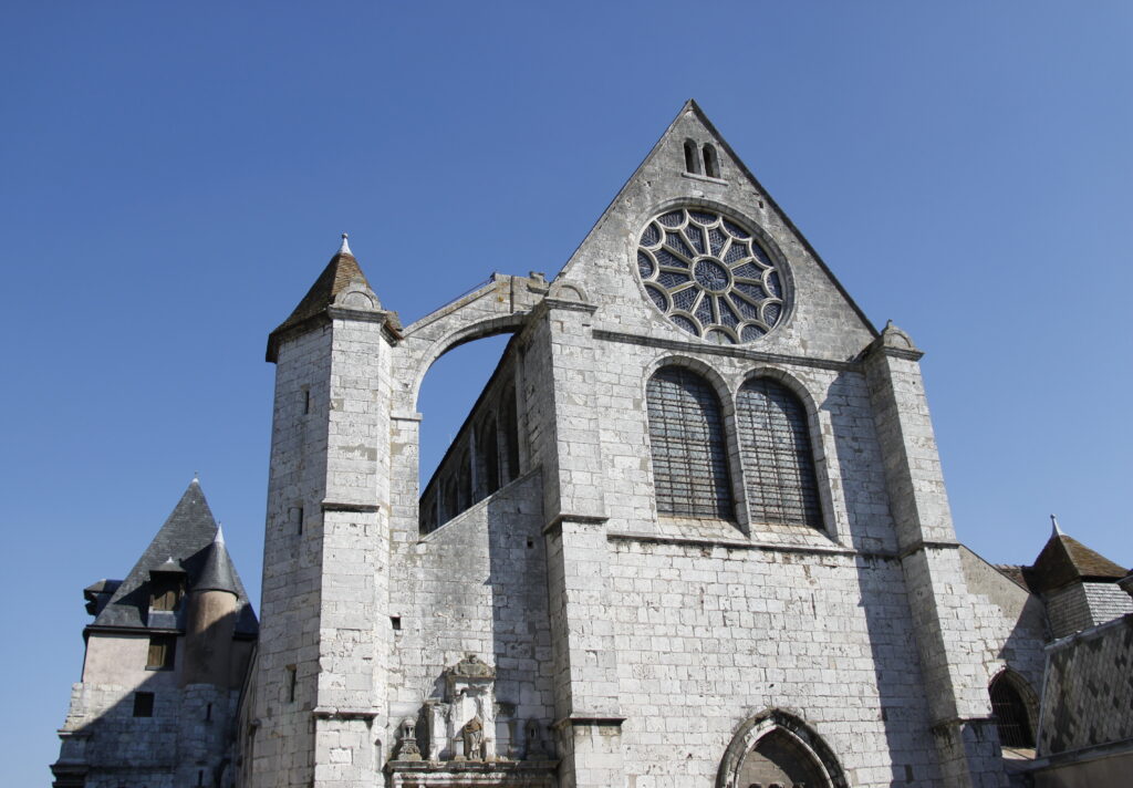 Église Saint-Aignan à Chartres
