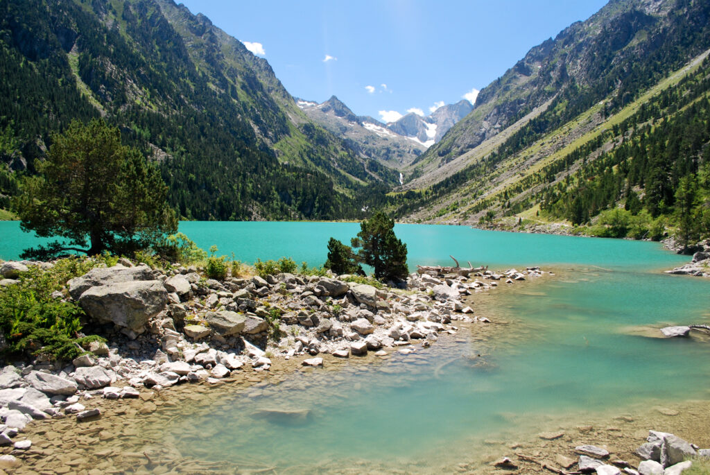 Les bords du lac de Gaube