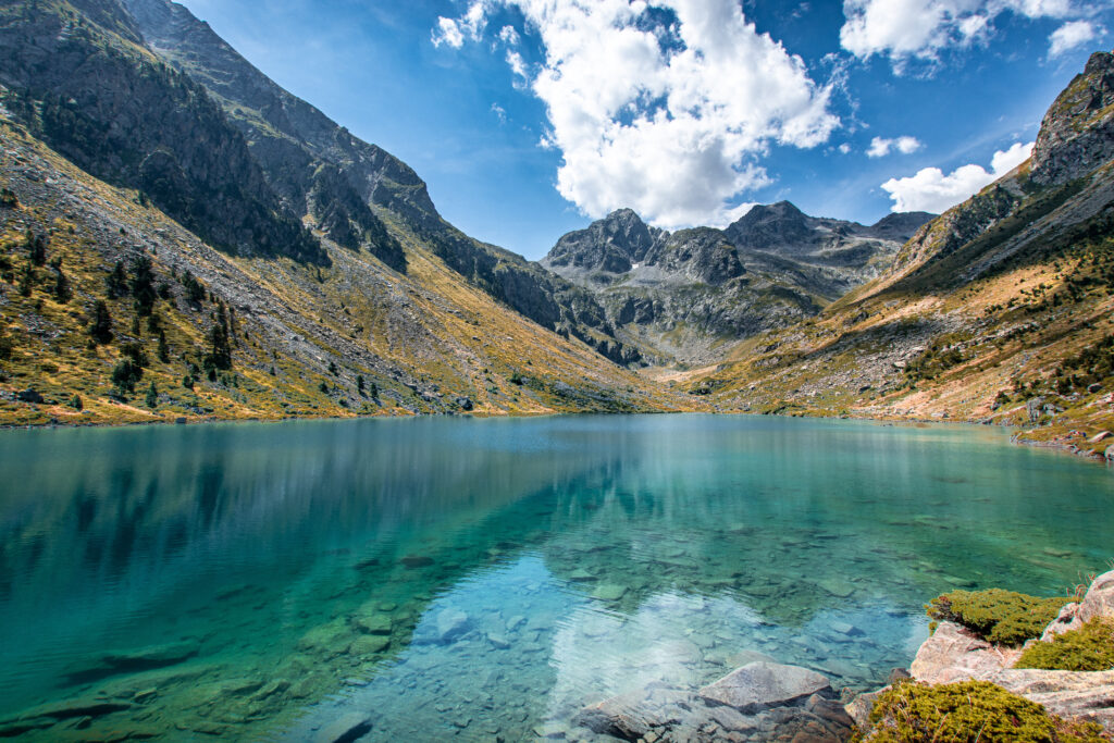 Lac d’Estom dans les Pyrénées