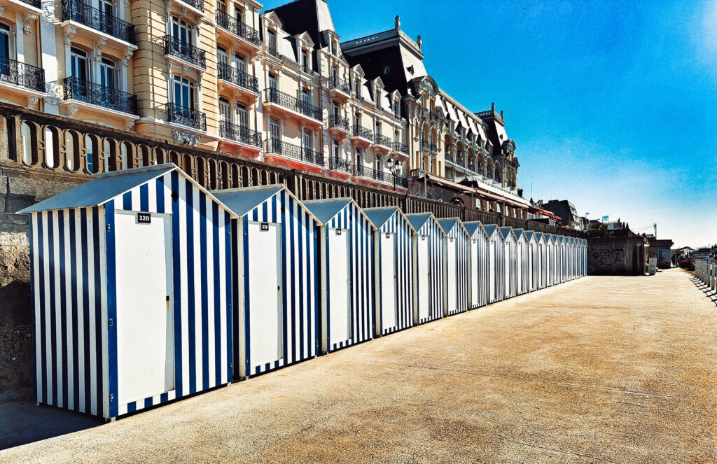 Cabines sur la plage de Cabourg 