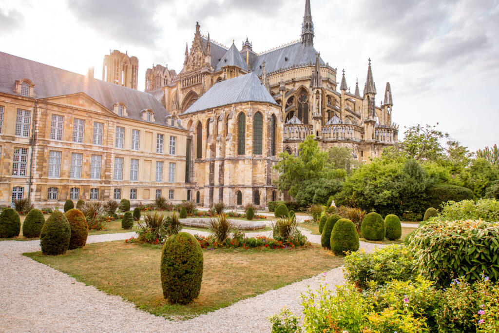 Le Palais du Tau, un incontournable de Reims