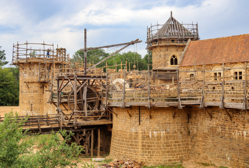 Le Château de Guédelon (Bourgogne), un des 15 lieux insolite en France