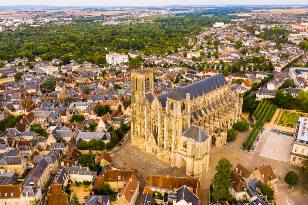 Vue aérienne de Bourges  