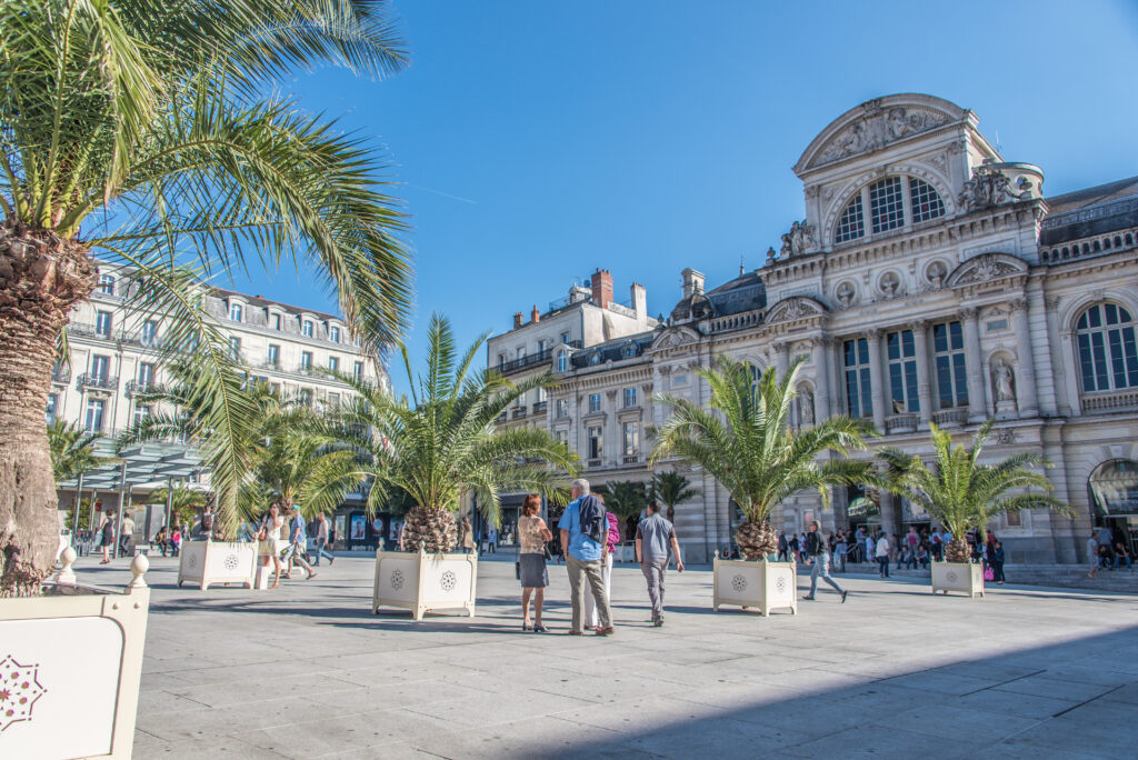 Place du Ralliement et Théâtre à Angers