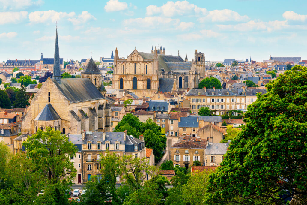 Vue panoramique de Poitiers
