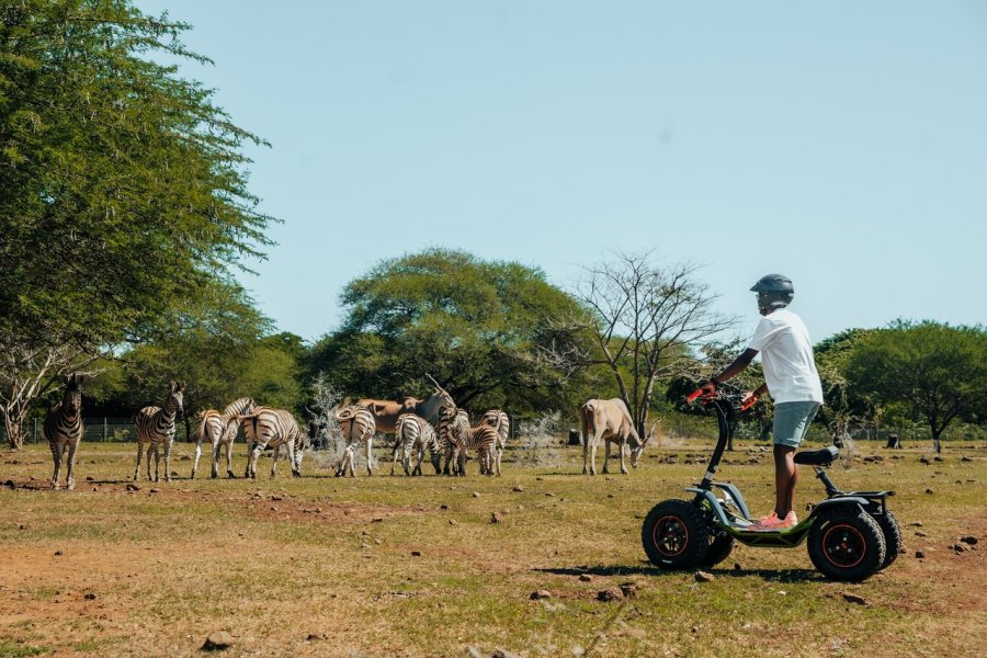 Casela Nature Parks renforce son engagement écologique et et lance Le Safari Eco Rider