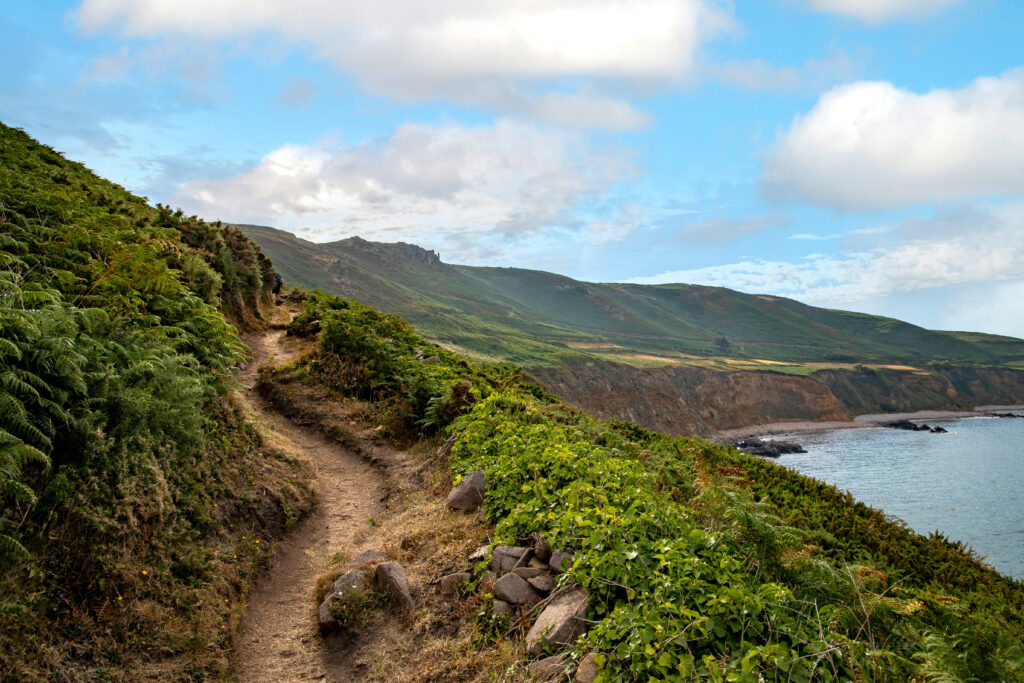 Sentier de randonnée dans le Cotentin 