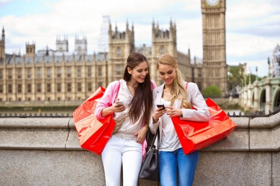 10 destinations for shopping in Europe